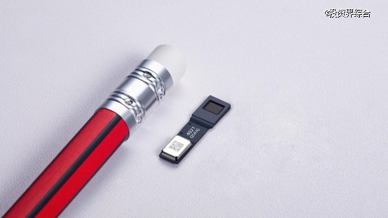 圖片包含 游戲機(jī), 燈光 描述已自動生成